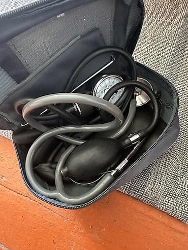 измерения давления: Механический тонометр с фонендоскопом в чехле - Классическая — 1