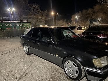 Mercedes-Benz W124: 1993 г., 2 л, Механика, Газ, Седан