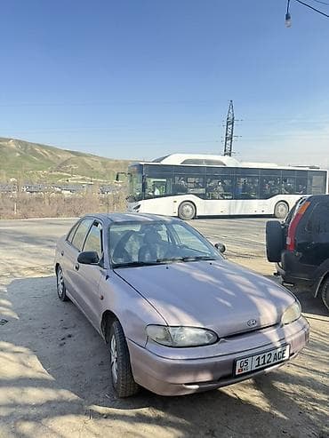 Hyundai Accent: 1997 г., 1.3 л, Ручные, Бензин, Седан