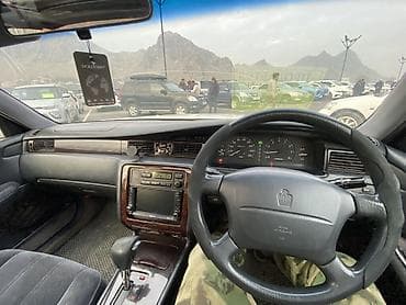 windom 2001: Toyota Crown: 1996 г., 2.5 л, Автомат, Бензин, Седан — 4