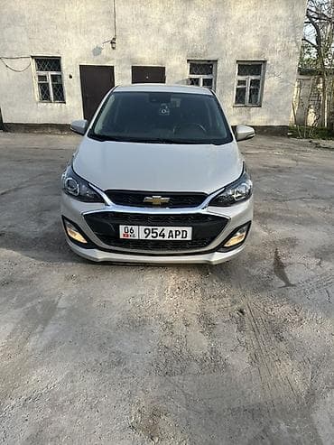 Chevrolet Spark: 2018 г., 1 л, Вариатор, Хэтчбэк