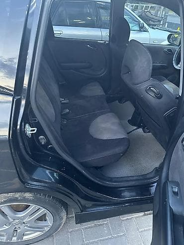 Honda Fit: 2007 г., 1.3 л, Автомат, Хэтчбэк