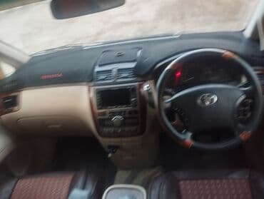 на тайоту ист: Toyota Ipsum: 2002 г., 2.4 л, Автомат, Бензин, Вэн/Минивэн — 4