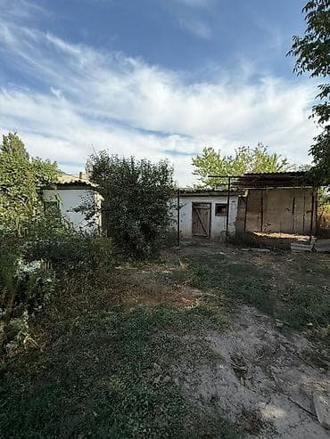 суточный квартира ош араванский: Продается дом общей площадью 63,87 кв.м. 4 комнаты. Участок 8 соток — 10
