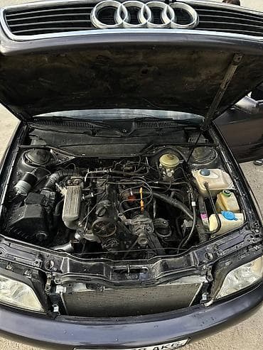 Audi: Audi A6: 1995 г., 2 л, Механика, Бензин, Седан — 6