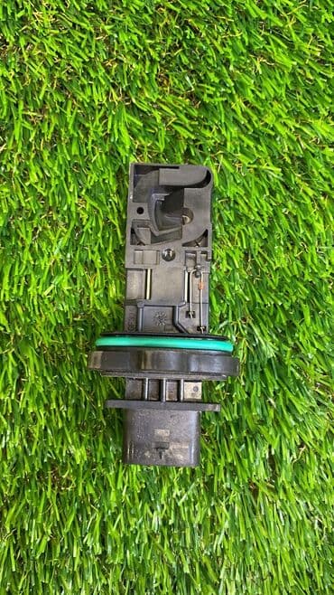 n52b30: Датчик расхода воздуха Расходомер воздуха Bmw n62 n63 Номер — 3