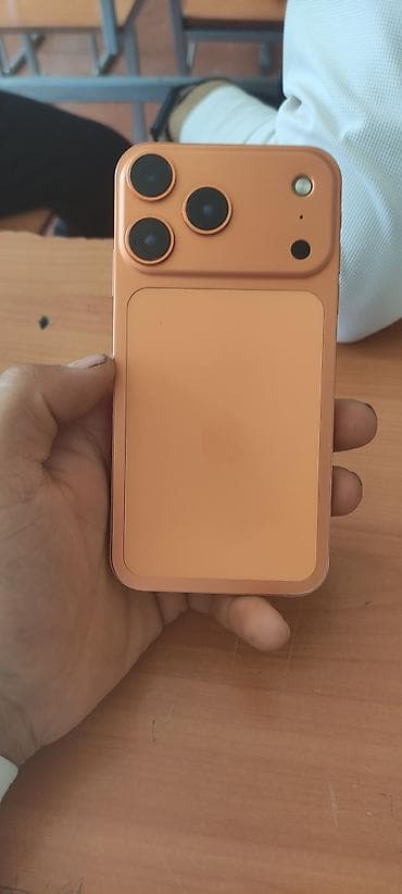 xiaomi 17 pro max: IPhone Xr, Б/у, 64 ГБ, Оранжевый, Чехол, 75 % — 3