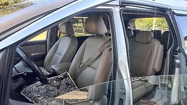 авто без прав: Kia Carnival: 2016 г., 2.2 л, Автомат, Дизель, Минивэн — 4