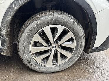 ступица: Литые Диски R 17 Subaru, Комплект, отверстий - 5, Б/у — 6