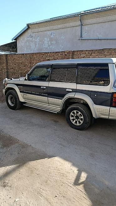 дамкрат авто: Mitsubishi Pajero: 1995 г., 3 л, Ручные, Дизель, Внедорожник — 2