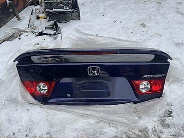 спойлер на honda accord: Крышка багажника Honda, Оригинал — 1