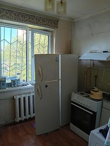 Квартиры: 3 комнаты, 58 м², 104 серия, 4 этаж, Старый ремонт — 8