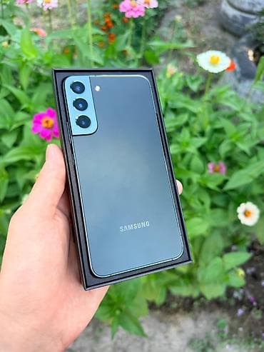 Samsung Galaxy S22 Plus, Б/у, 128 ГБ, цвет - Зеленый, 1 SIM, eSIM — 5