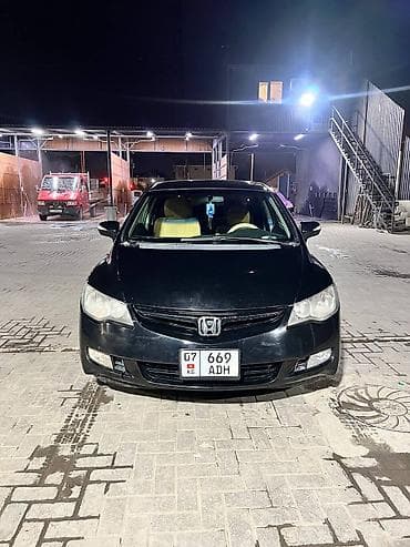 Honda Civic: 2008 г., 1.8 л, Автомат, Бензин, Седан
