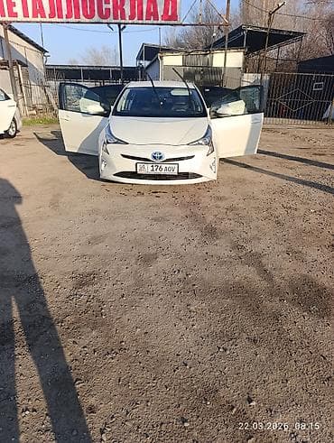 tayota progres: Toyota Prius: 2017 г., 1.8 л, Вариатор, Гибрид, Хэтчбэк — 3