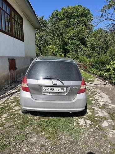 haval h7: Honda Fit: 2003 г., 1.3 л, Автомат, Бензин, Хэтчбэк — 4