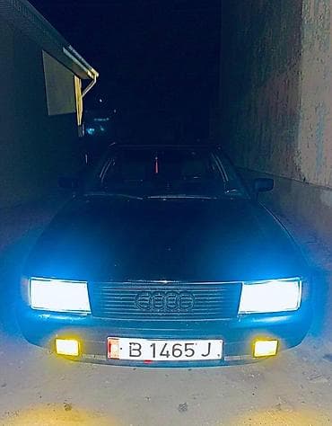 90: Audi 80: 1989 г., Седан — 8