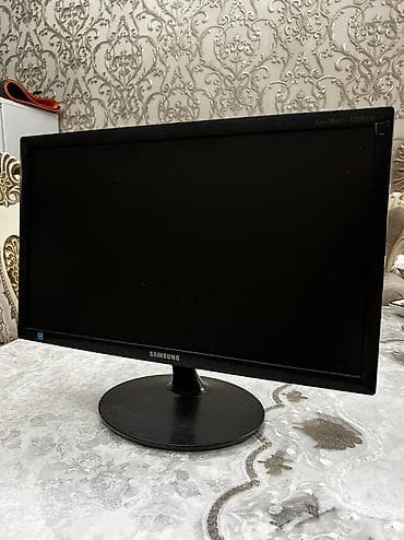 samsung 2020: Монитор, Samsung, Б/у — 1