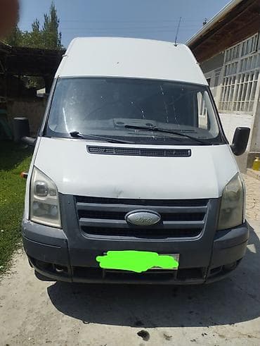 короткая база: Ford Transit грузовой фургон, длинная база и высокий крыша. Основные — 4
