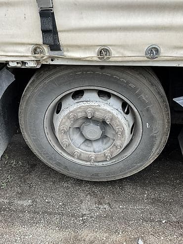 440: Тягач, Volvo, 2012 г., Шторный — 9