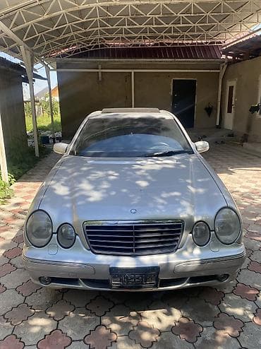 перья: Mercedes-Benz E-Class: 2000 г., 4.3 л, Автомат, Бензин, Седан — 1
