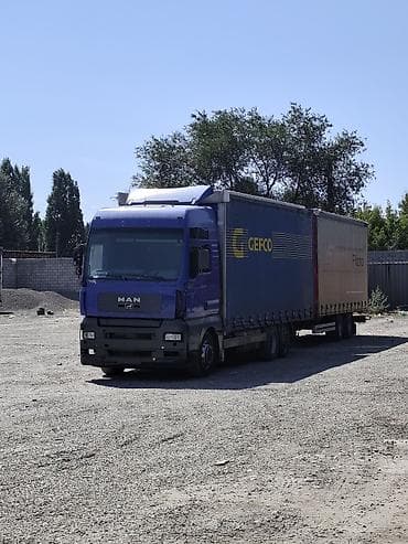 bmw 525 e34: Тягач, MAN, 2008 г., Шторный — 5