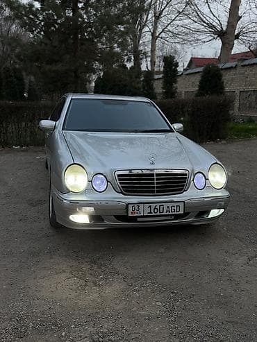 124 е320: Mercedes-Benz E-Class: 2001 г., 3.2 л, Автомат, Бензин, Седан — 3