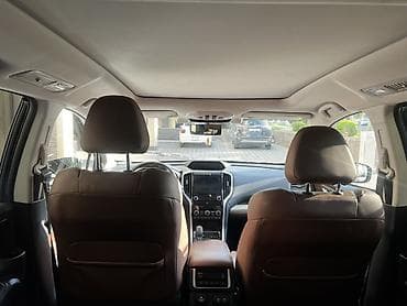 диспы: Subaru Ascent (интерьер 7‑местного внедорожника/кроссовера) — богатая — 1