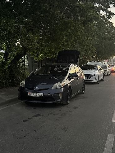 Продажа авто: Toyota Prius: 2012 г., 1.8 л, Вариатор, Гибрид, Хэтчбэк — 10