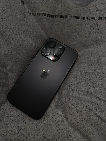 iohone 8: IPhone 16 Pro, Б/у, 256 ГБ, Черный, Зарядное устройство, Чехол, Кабель, 93 % — 1