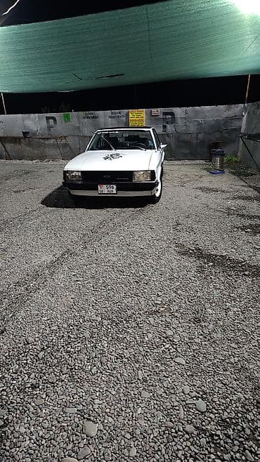 Продажа авто: Ford Granada: 1983 г., 2 л, Механика, Бензин, Седан — 1