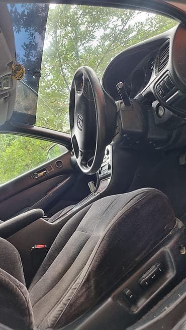 Унаа сатуу: Honda Legend: 1997 г., 3.5 л, Автомат, Бензин, Седан — 8