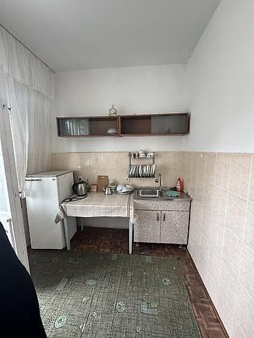 снять квартиру собственник: 1 комната, 70 м², 3 этаж, Косметический ремонт — 4