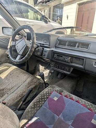 Nissan : 1985 г., 1.5 л, Ручные, Бензин, Хэтчбэк — 3