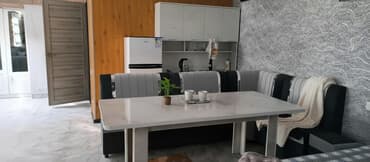 обмен частного дома на квартиру: Номер, ГОСТИНИЦ Каракол, Парковка, стоянка — 1