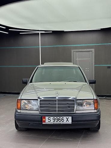 v class: Mercedes-Benz W124: 1988 г., 2.3 л, Механика, Бензин — 2