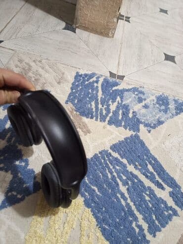 кожаные амбушюры для наушников: Беспроводные накладные наушники - Форм-фактор — 3