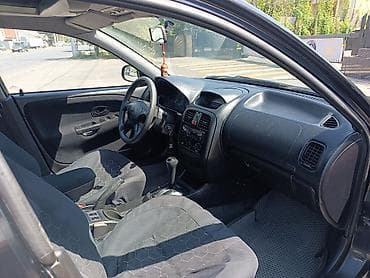 carisma: Mitsubishi Carisma: 2004 г., 1.6 л, Автомат, Бензин, Хэтчбэк — 8