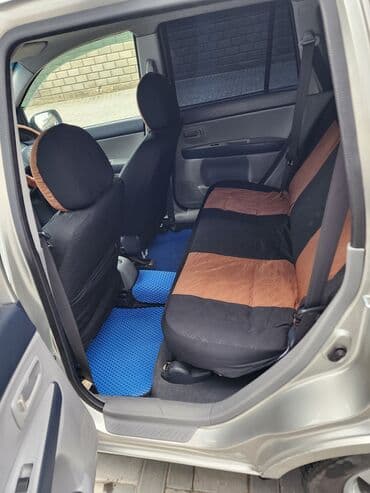 япошка авто: Mazda Demio: 2004 г., 1.3 л, Автомат, Бензиновая, Хэтчбэк — 3