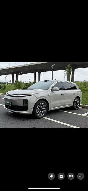 машина электричка: Tesla : 2025 г., Электромобиль, Кроссовер — 2