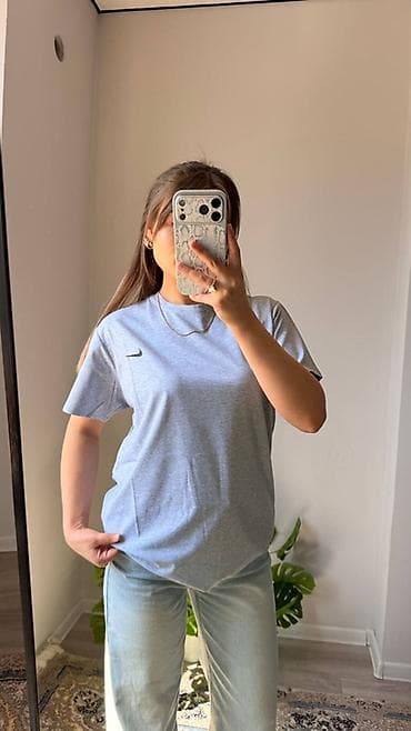 футболки с девушками: Футболка, Классическая модель, Made in KG, Nike, Трикотаж, Новый, Все размеры — 3