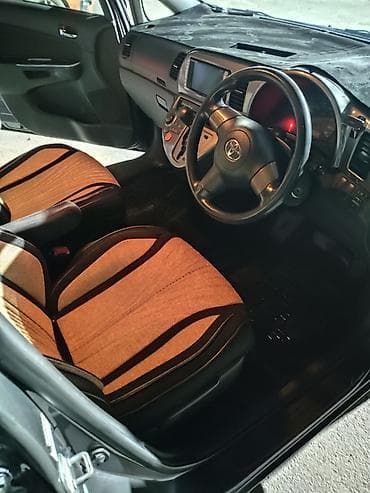 transporter multivan: Toyota WISH: 2003 г., 1.8 л, Автомат, Бензин, Универсал — 5
