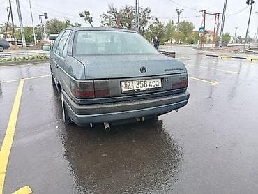 сайт авто кыргызстан: Volkswagen Passat: 1989 г., 1.8 л, Механика, Бензин, Седан — 3