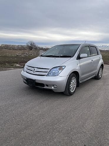 c4 audi: Toyota Ist: 2003 г., 1.3 л, Автомат, Бензин, Хэтчбэк — 2
