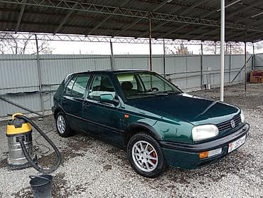 Volkswagen: Volkswagen Golf: 1993 г., 1.8 л, Механика, Хэтчбэк — 4
