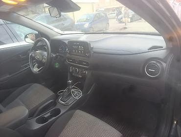 хюндай кона 2019: Hyundai Kona: 2019 г., 2 л, Автомат, Бензин, Кроссовер — 4