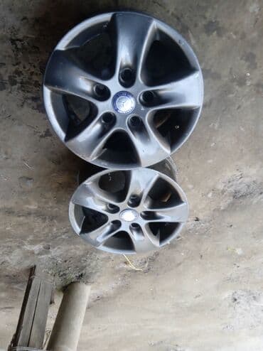 купить диски на пассат б3: Железные Диски R 15 AMG, Комплект, отверстий - 5, Б/у — 3