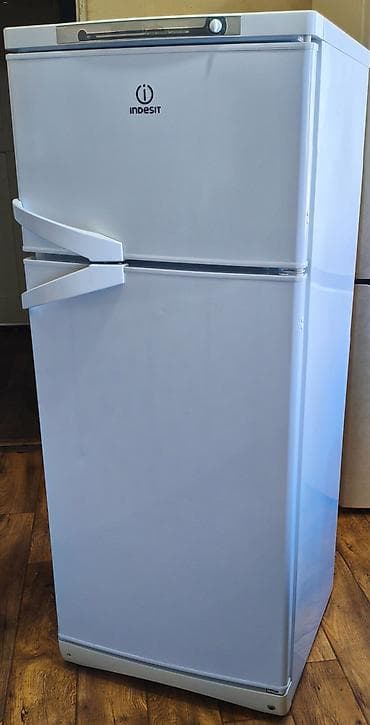 Электрогрили: Холодильник Indesit, Б/у, Двухкамерный, De frost (капельный), 60 * 150 * 60 — 3