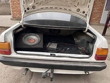 Продажа авто: Audi 100: 1989 г., 2.3 л, Ручные, Седан — 9