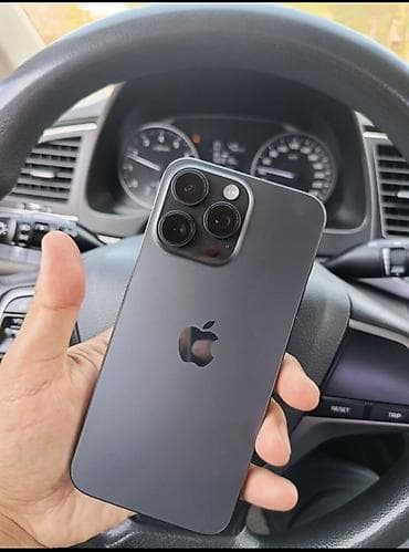 IPhone 15 про макс,цвет Space Black Аккумулятор 83 (родной) ни одна